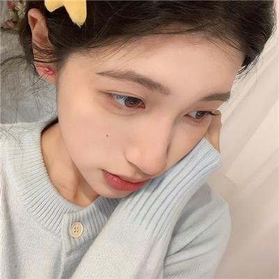 女交通员